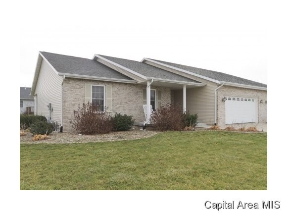 514 Bristol Court Rochester, IL 62563 - Photo 2 of 15