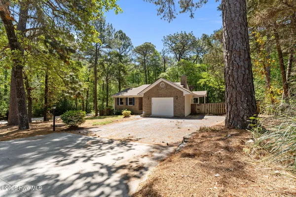 $2,000 | 24 Spring Lake Drive, Pinehurst, NC 28374