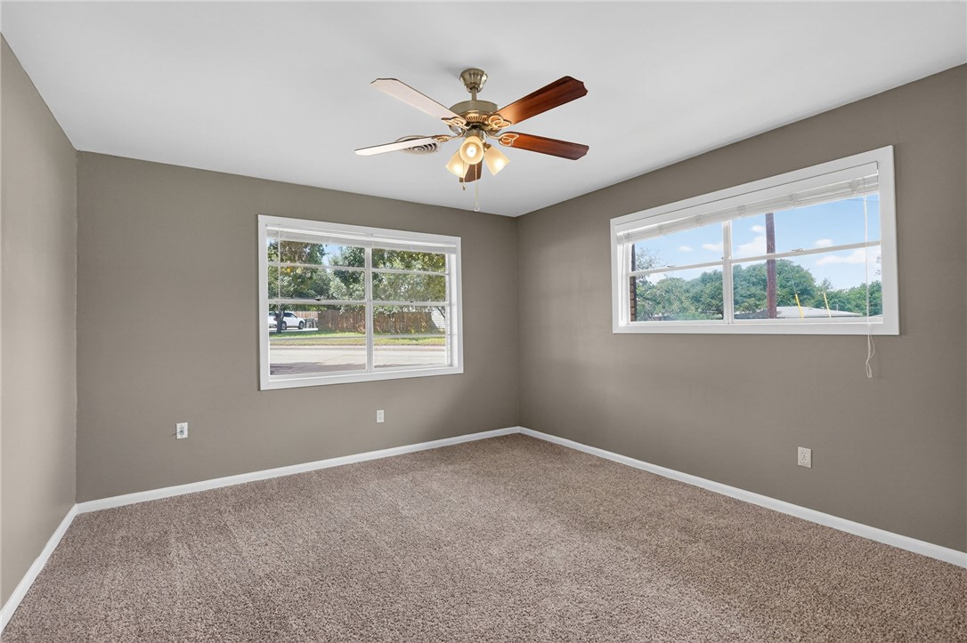 3501 Cavitt Avenue Bryan, TX 77801 - Photo 28 of 40