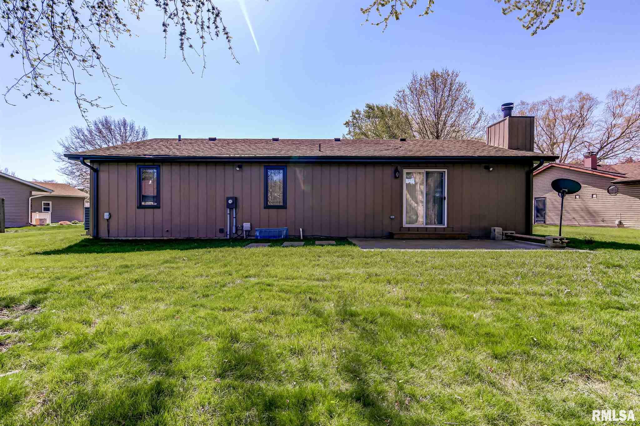 2613 Cardifs Avenue Springfield, IL 62704 - Photo 37 of 39 Gallery Image 37