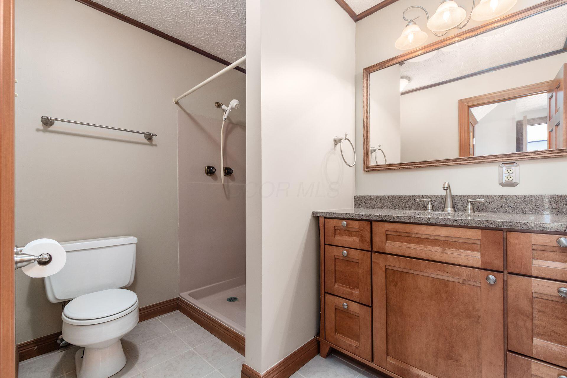 4784 Baker Road Delaware, OH 43015 - Photo 22 of 47 Full Bath