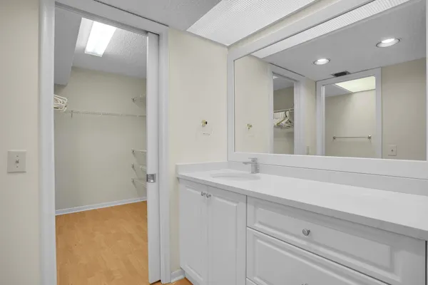 $2,350 | 1605 Abaco Drive, Unit M4, Coconut Creek, FL 33066