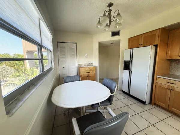 $2,350 | 1605 Abaco Drive, Unit M4, Coconut Creek, FL 33066