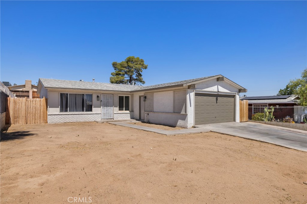 308 Forest Barstow, CA 92311 - Photo 1 of 17