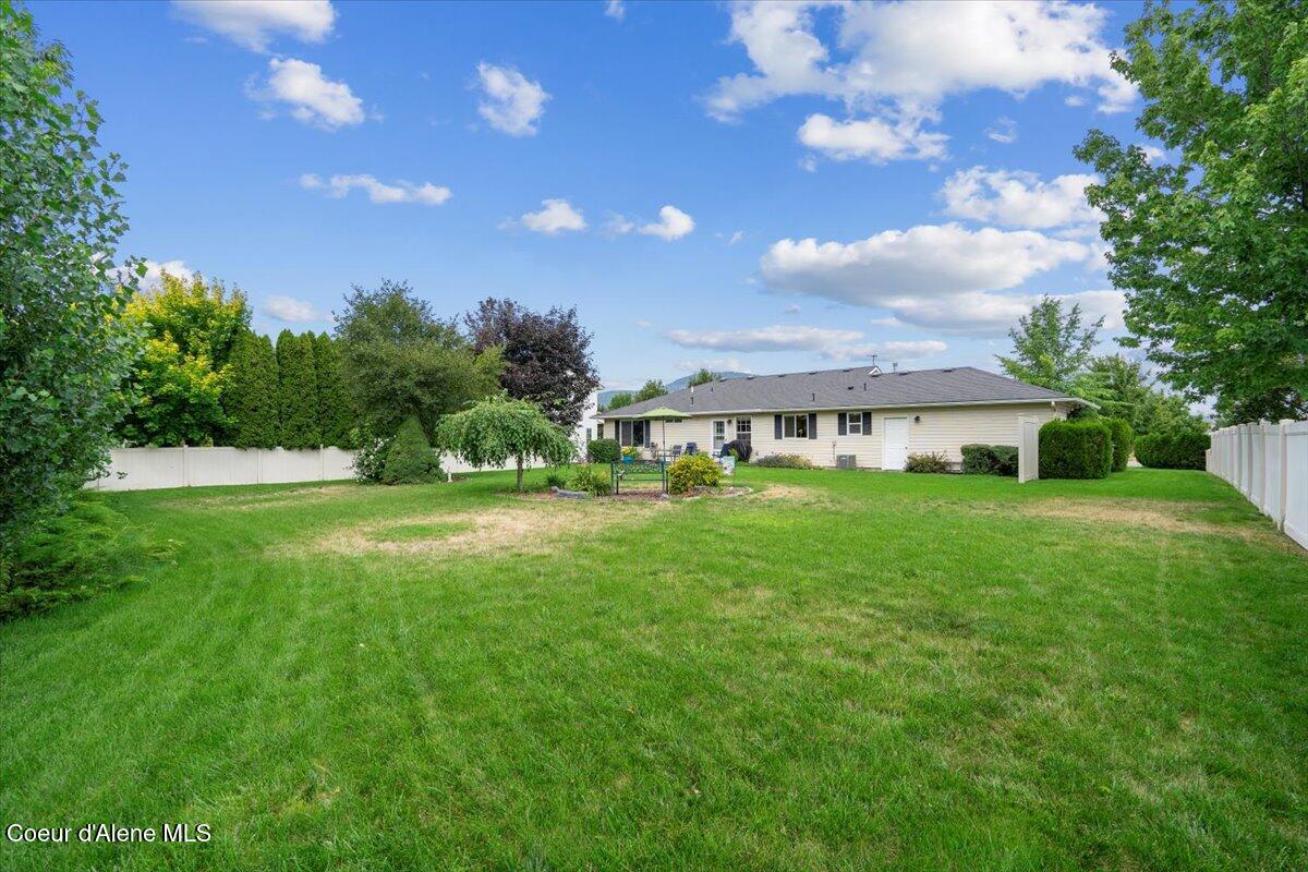 6494 Buffalo Grass Lane Rathdrum, ID 83858 - Photo 21 of 26 Back of home
