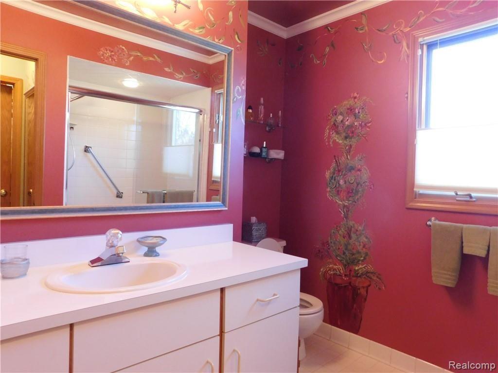 49671 Compass Point Drive Chesterfield, MI 48047 - Photo 22 of 30