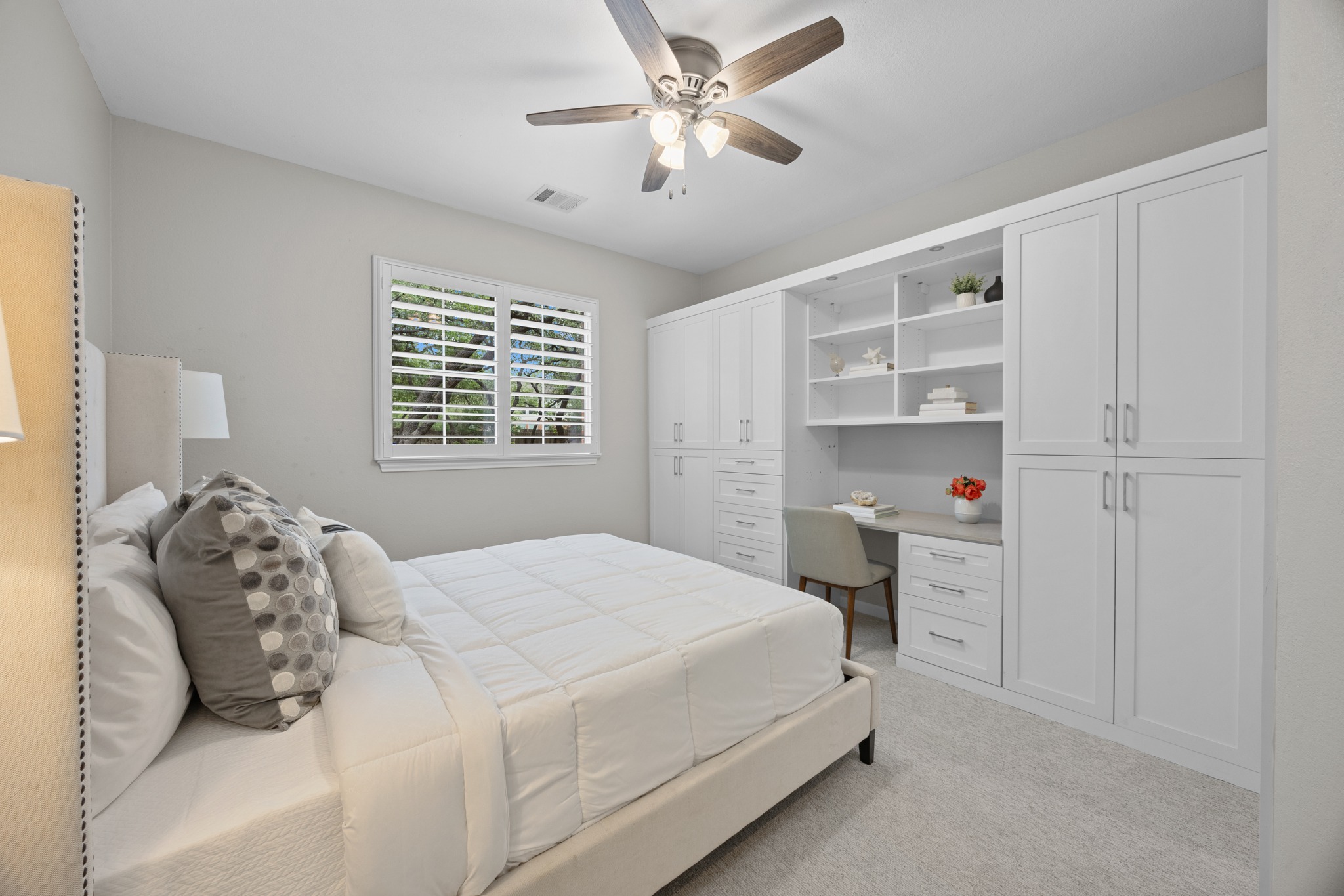 6900 Magenta Lane Austin, TX 78739 - Photo 22 of 40 a bedroom with a bed and a window