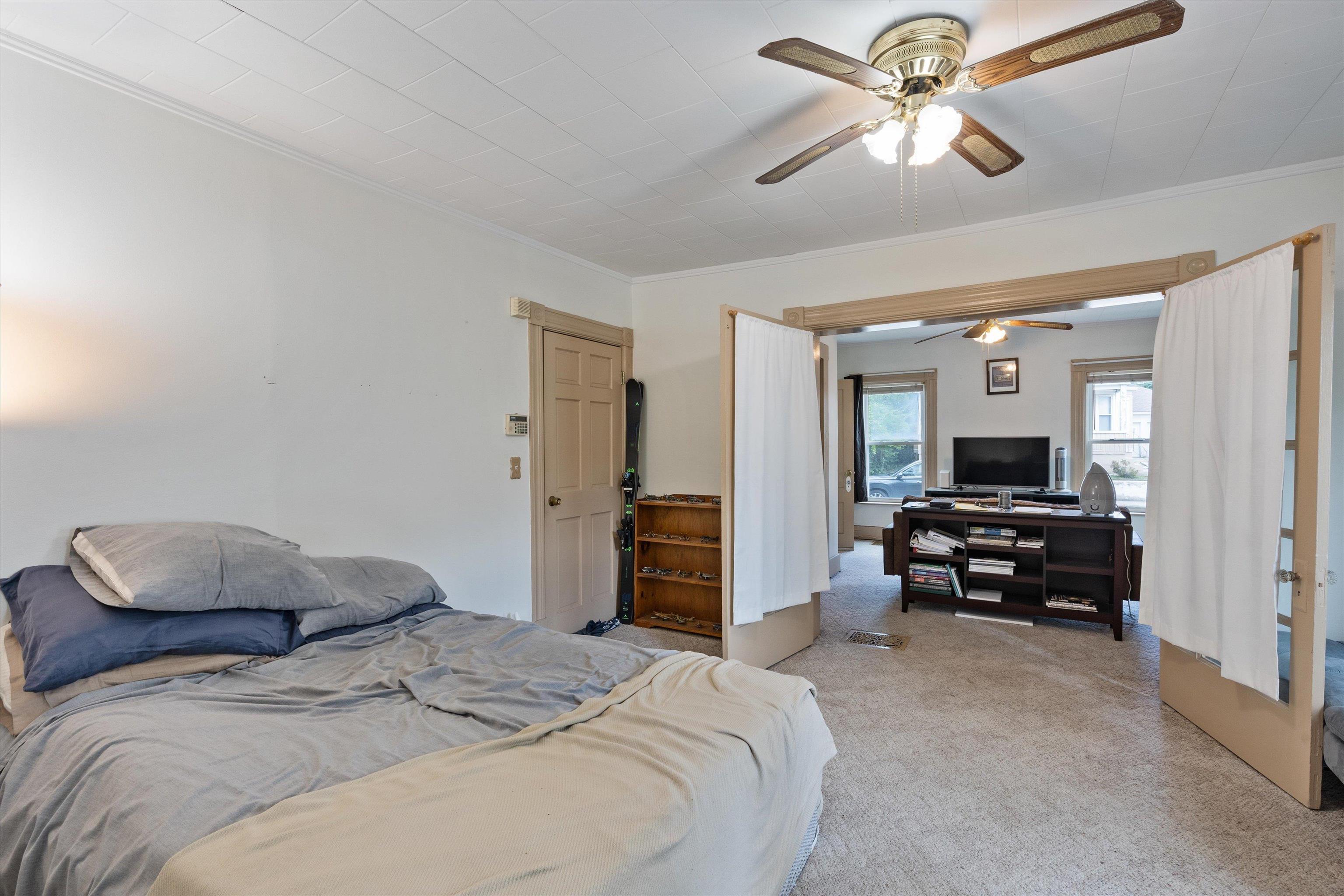 686 Maple Street Manchester, NH 03104 - Photo 20 of 40 Gallery Image 20