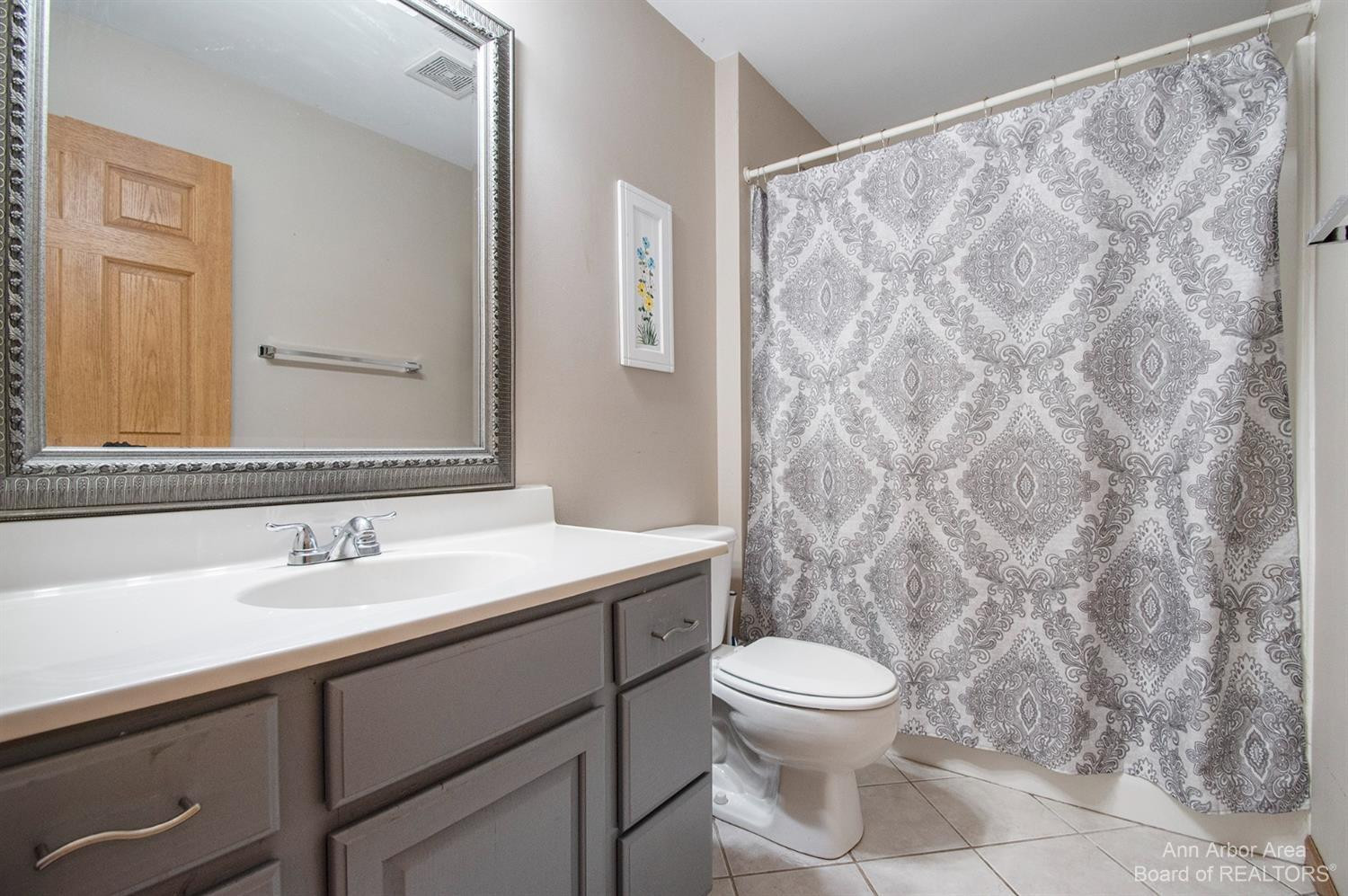 4210 Dexter-Pinckney Road Dexter, MI 48130 - Photo 26 of 44 Full bathroom #2 on the main floor