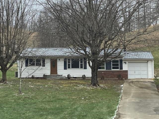 2028 West Donta Road Ashland, KY 41102 - Photo 1 of 18 Gallery Image 1