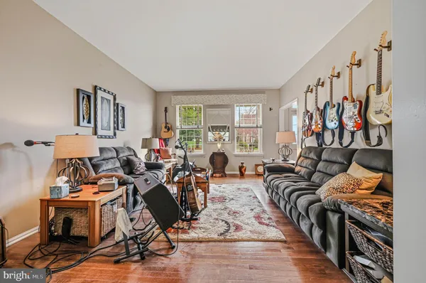 $589,900 | 62 Hillary Circle, New Castle, DE 19720