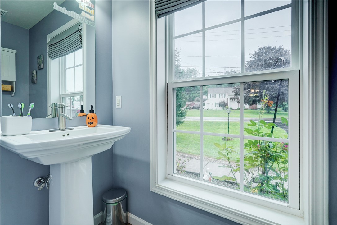 3612 Newark Road Marion, NY 14505 - Photo 9 of 24 Gallery Image 9