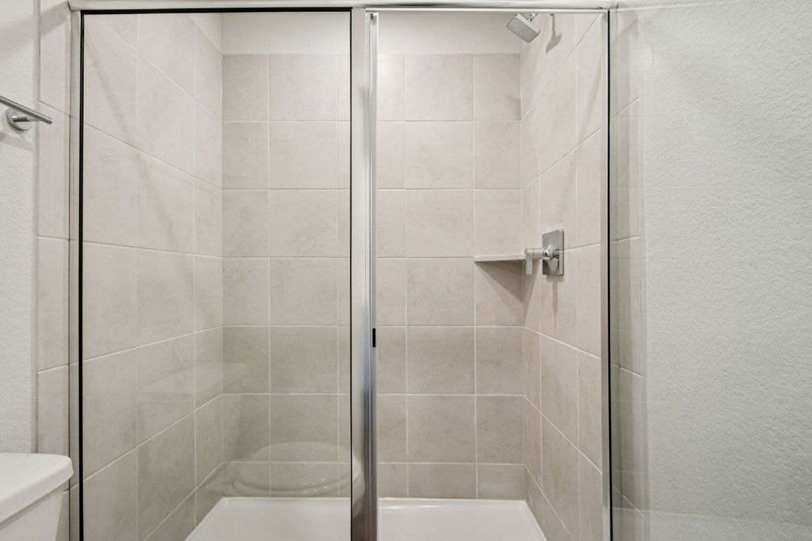 129 Two Bits Lane Elgin, TX 78621 - Photo 20 of 32