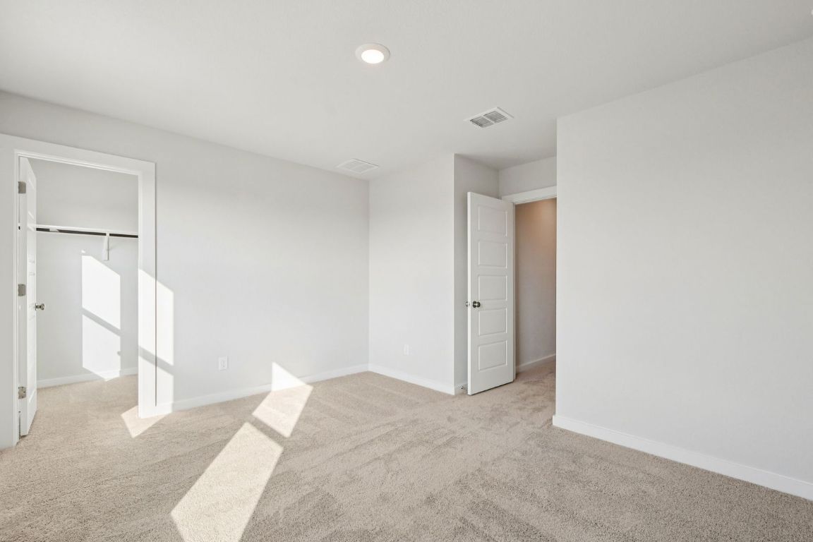 129 Two Bits Lane Elgin, TX 78621 - Photo 22 of 32