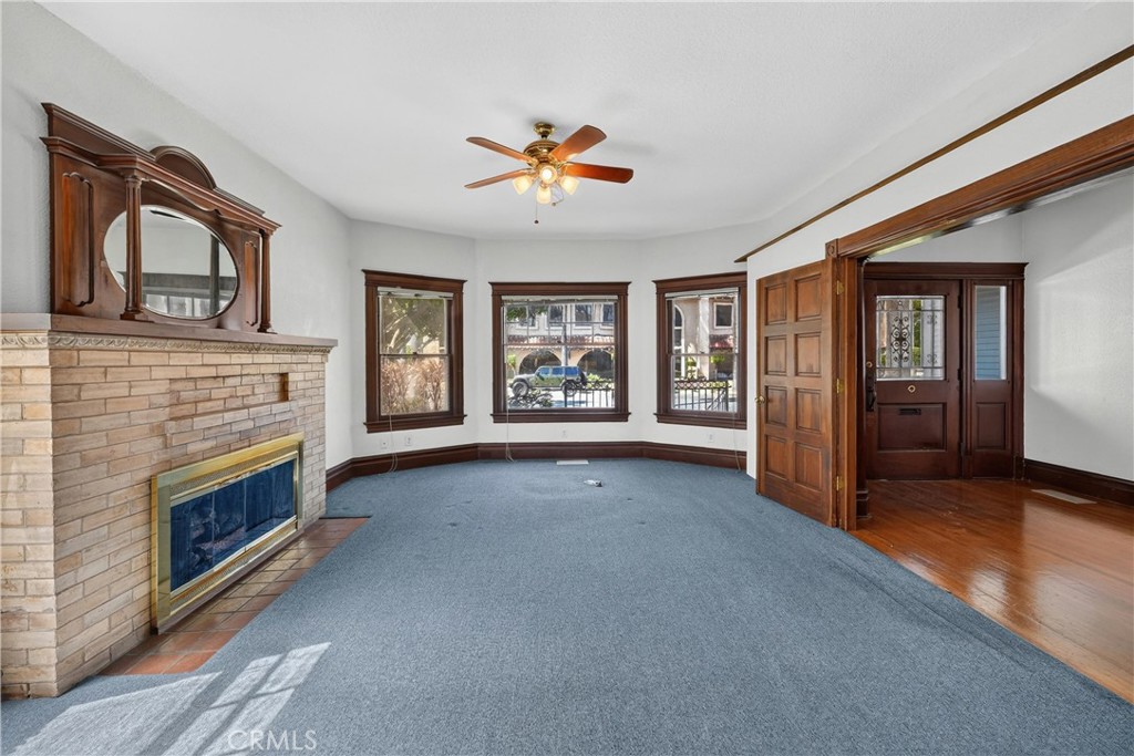 3875 11th Street Riverside, CA 92501 - Photo 22 of 58 Living Room