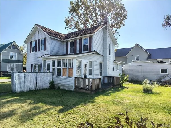 $70,000 | 126 East Bloomfield Street, Rome, NY 13440