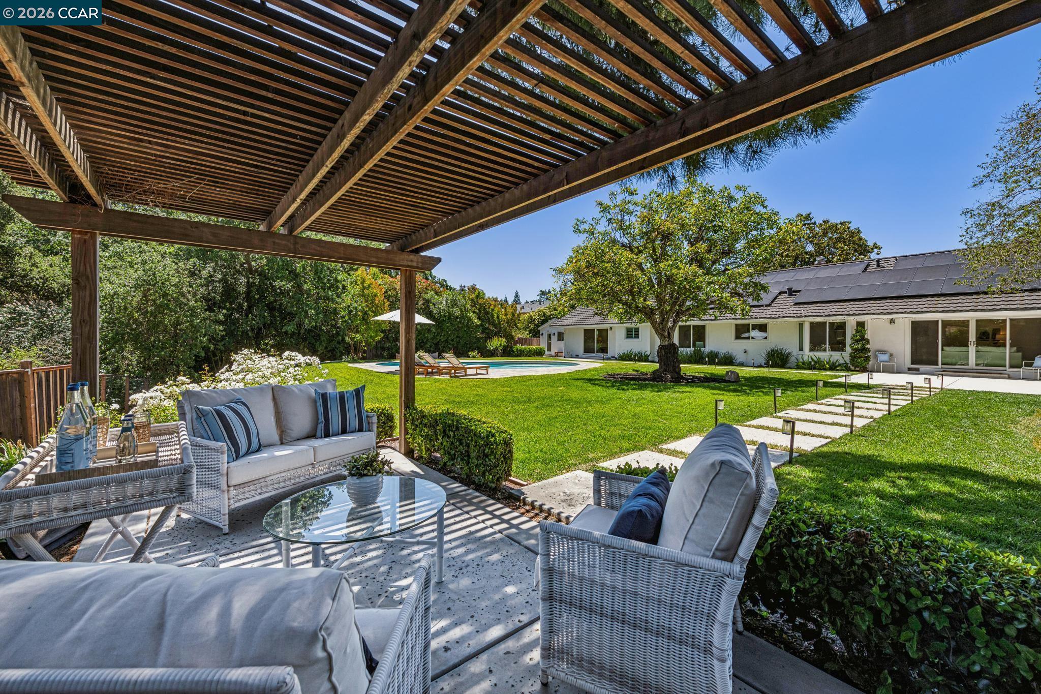 2941 Roundhill Road Alamo, CA 94507 - Photo 74 of 83