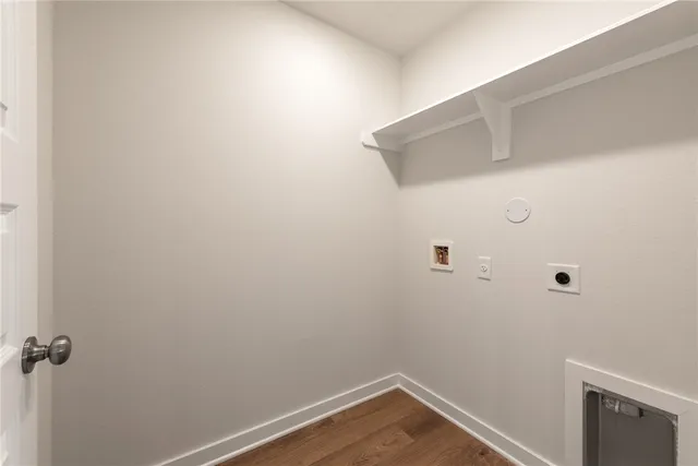 $309,900 | 354 Harvest Lk Drive, Snook, TX 77879