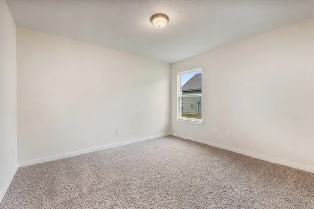 $309,900 | 354 Harvest Lk Drive, Snook, TX 77879