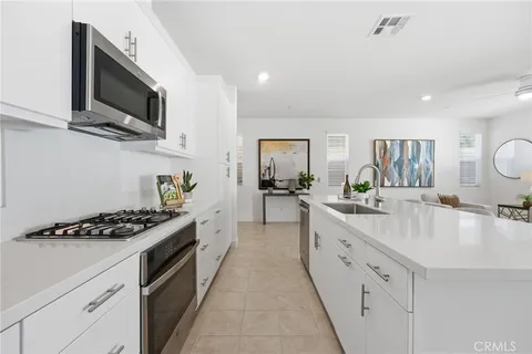 $549,900 | 76300 Oxford Lane, Palm Desert, CA 92211