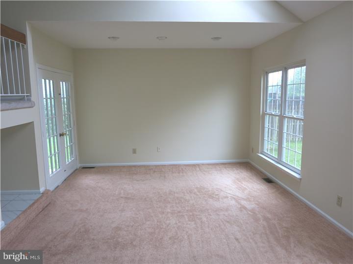 76 Hawk Lane Evesham, NJ 08053 - Photo 4 of 18 Living Room