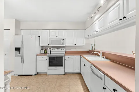 $699,000 | 1811 Jimmy Buffett Mem Highway, Unit 2303, Indian Harbour Beach, FL 32937