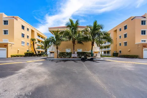 $679,000 | 1811 Jimmy Buffett Mem Highway, Unit 2303, Indian Harbour Beach, FL 32937