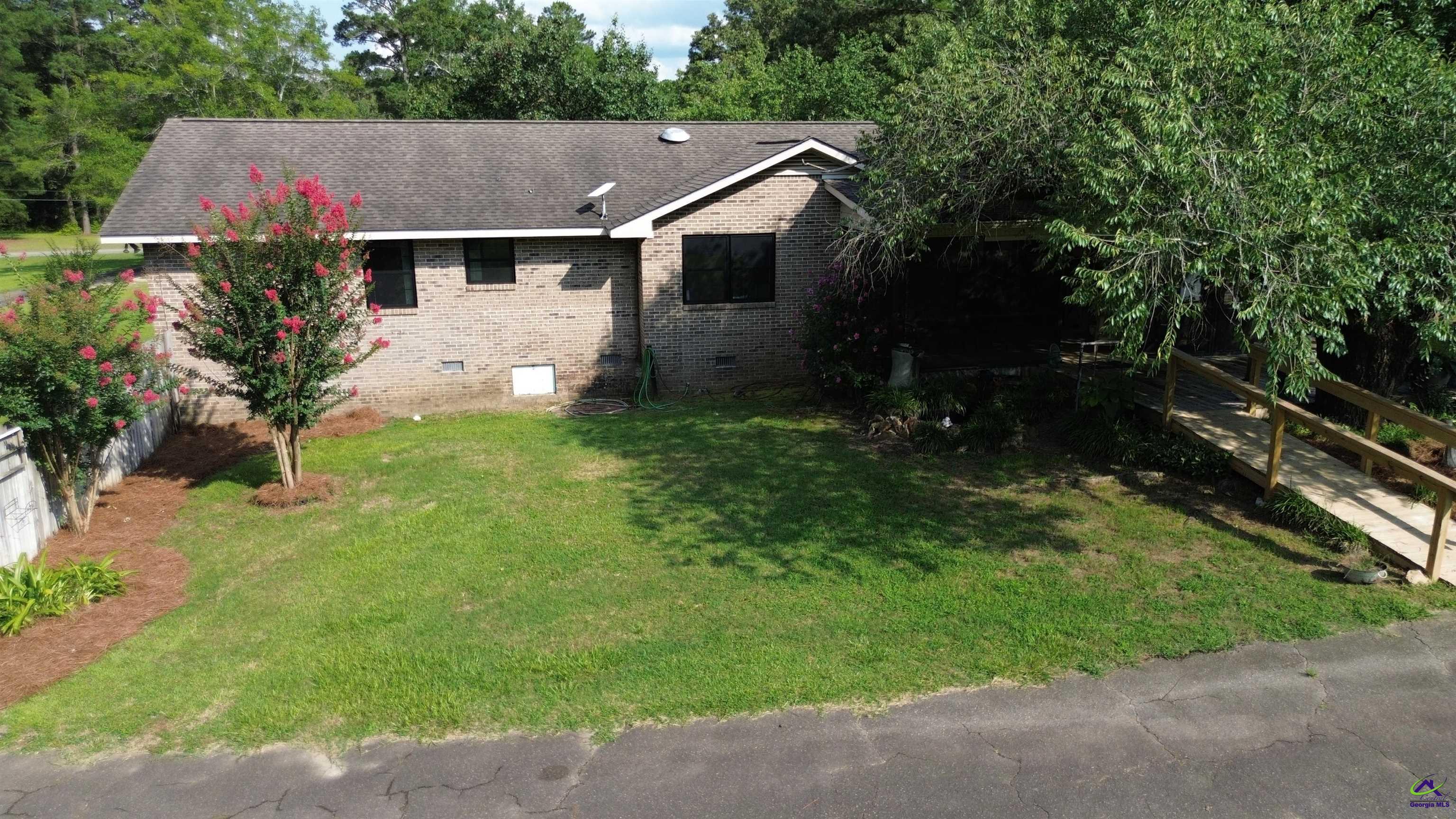 214 Country Club Circle Cochran, GA 31014 - Photo 56 of 63