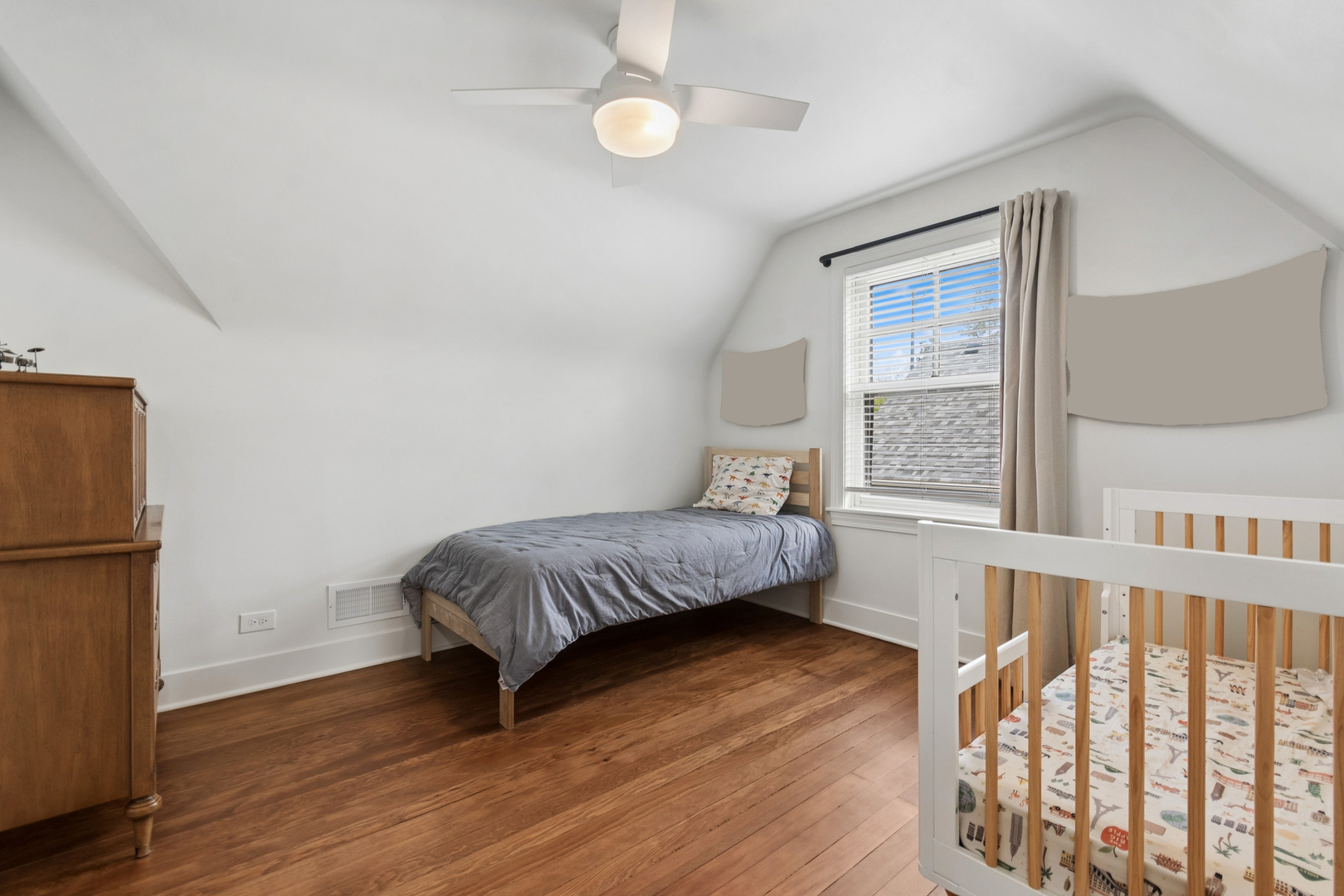 303 North Willow Road Elmhurst, IL 60126 - Photo 18 of 29 Gallery Image 18
