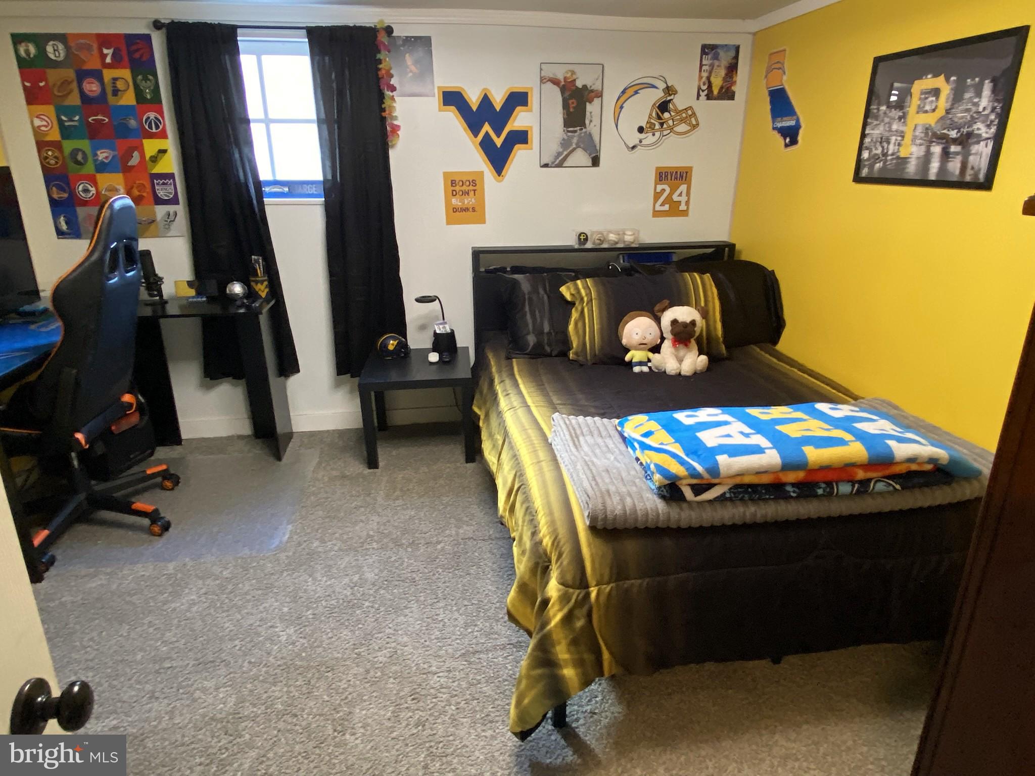 14103 Temple Street Ellerslie, MD 21529 - Photo 38 of 57 a room with furniture and window