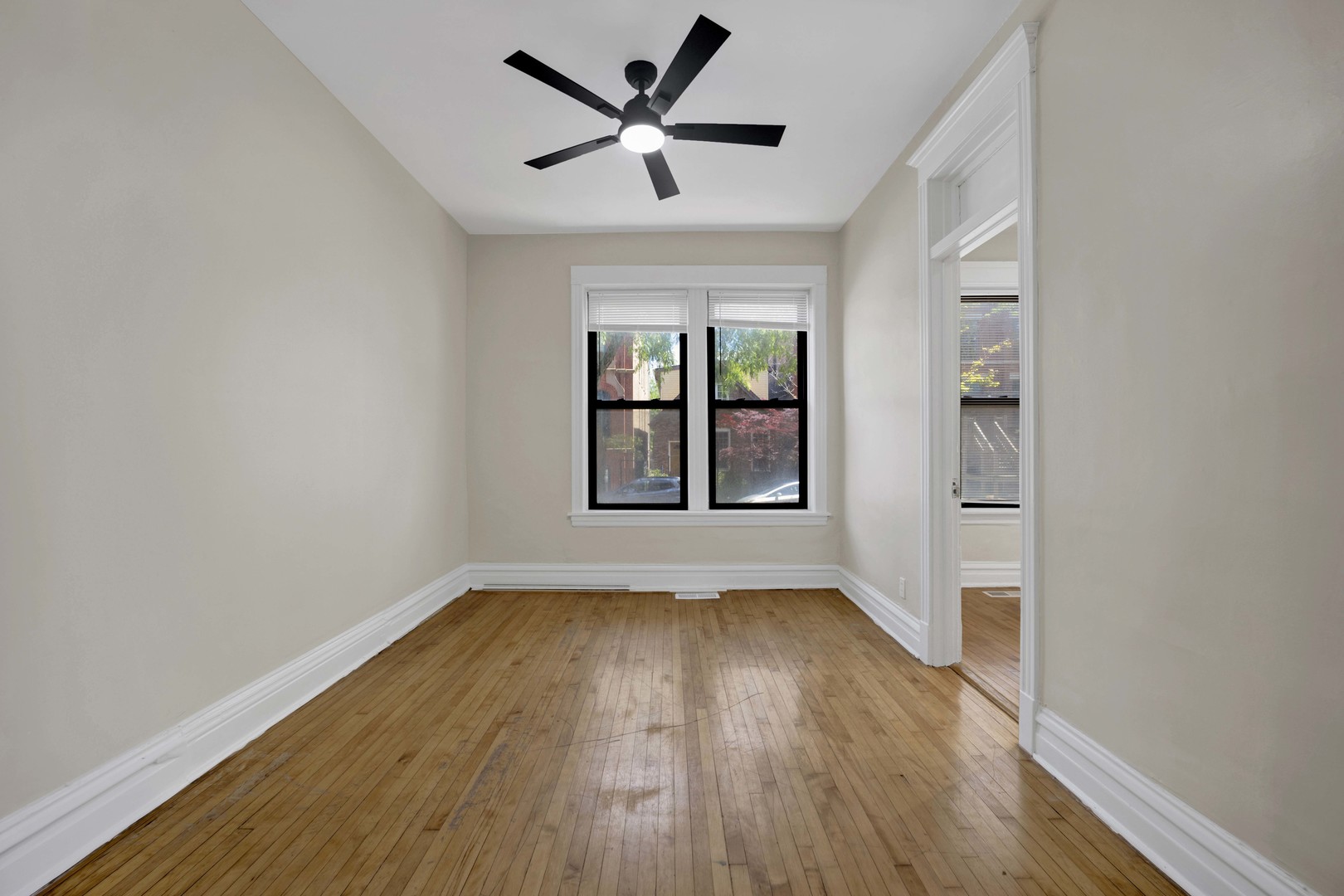 614 South Loomis Street, Unit 1 Chicago, IL 60607 - Photo 15 of 28