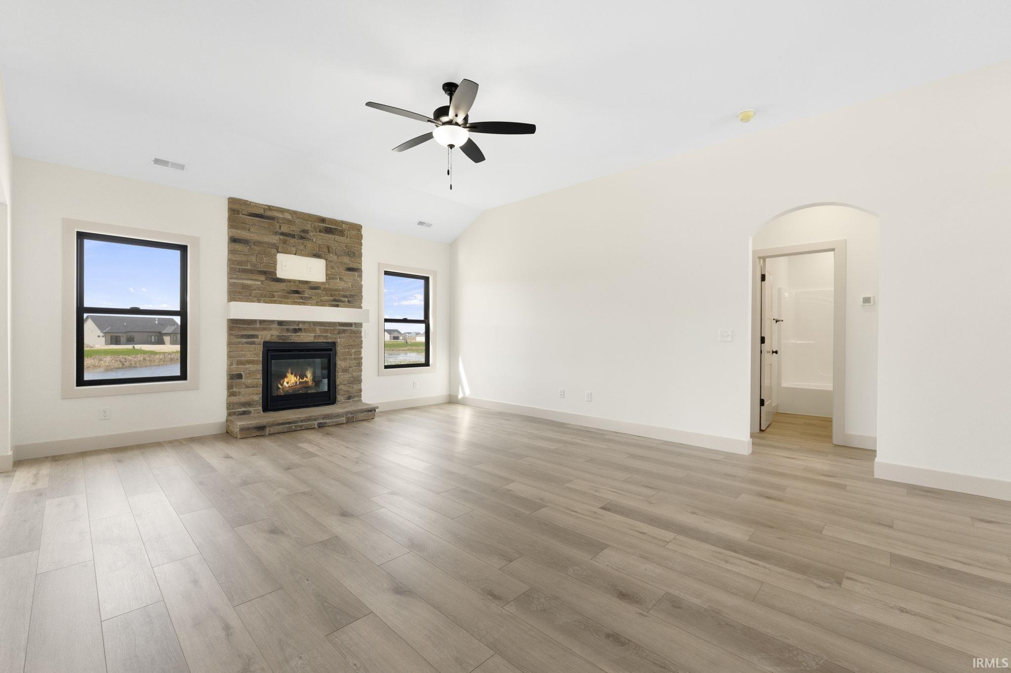 4843 Silverstone Passage Fort Wayne, IN 46818 - Photo 12 of 34