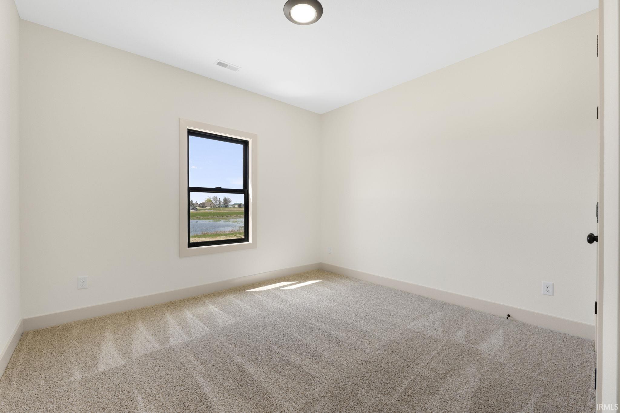 4843 Silverstone Passage Fort Wayne, IN 46818 - Photo 22 of 34