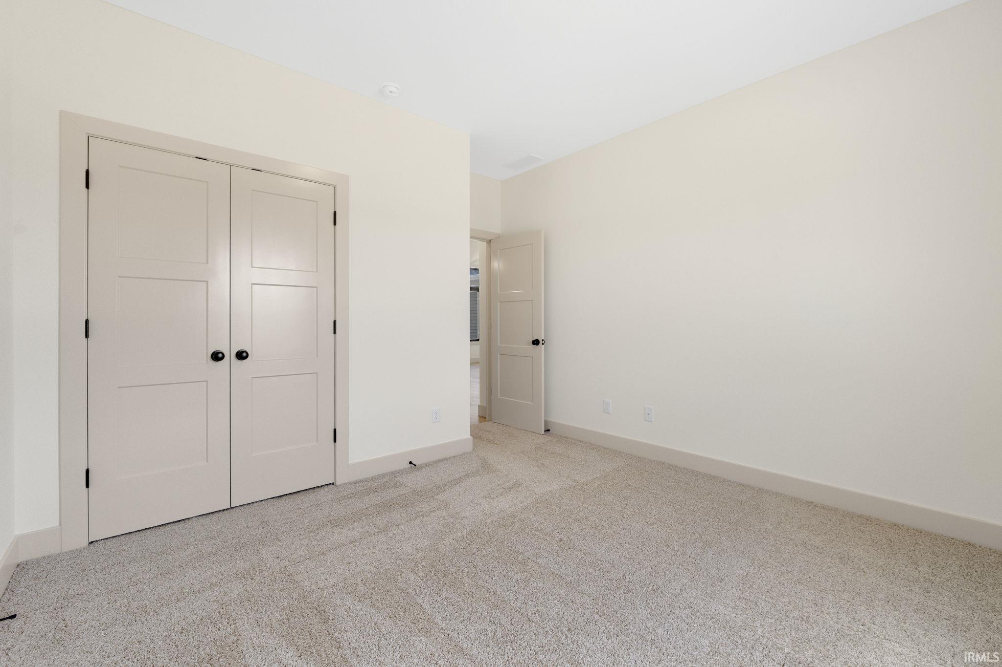 4843 Silverstone Passage Fort Wayne, IN 46818 - Photo 23 of 34