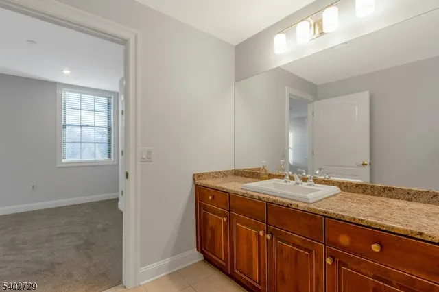 $3,900 | 5401 Rio Vista Drive, Mahwah, NJ 07430