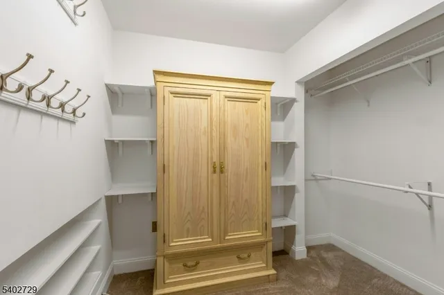 $3,900 | 5401 Rio Vista Drive, Mahwah, NJ 07430