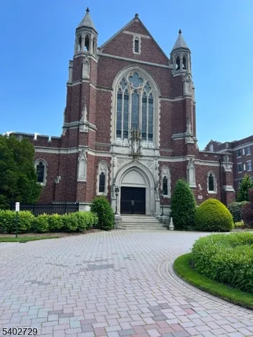 $3,900 | 5401 Rio Vista Drive, Mahwah, NJ 07430