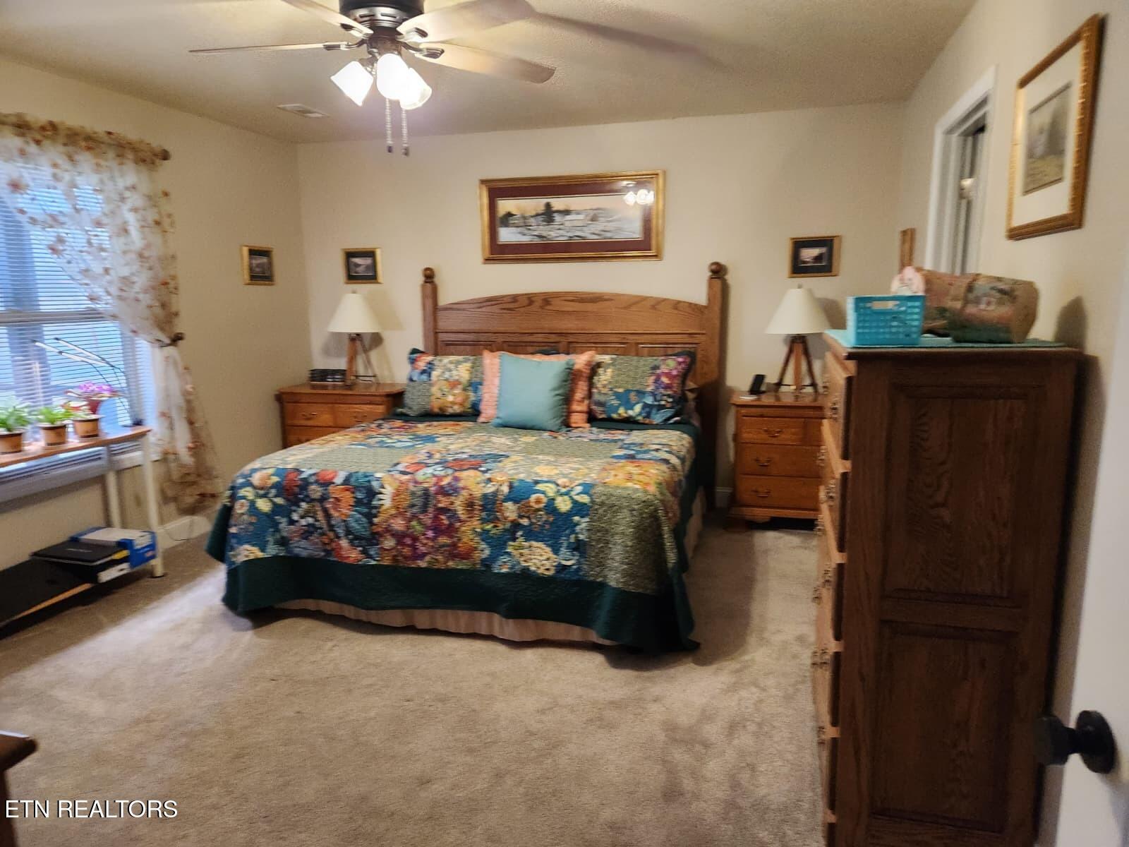 2449 Oakview Lane Sevierville, TN 37876 - Photo 14 of 32 WhatsApp Image 2026-01-19 at 5.03.19 PM