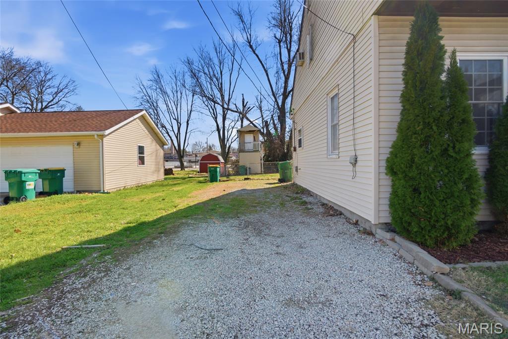 213 West 4th Street O'Fallon, IL 62269 - Photo 39 of 46