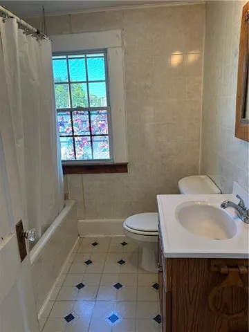 $147,900 | 1900 Darlington Road, Beaver Falls, PA 15010