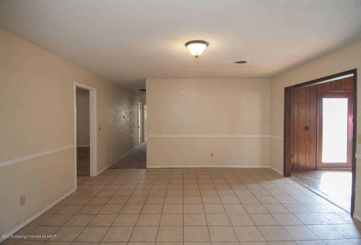 6003 Hanson Road Amarillo, TX 79106 - Photo 22 of 30 DINING VIEW 1
