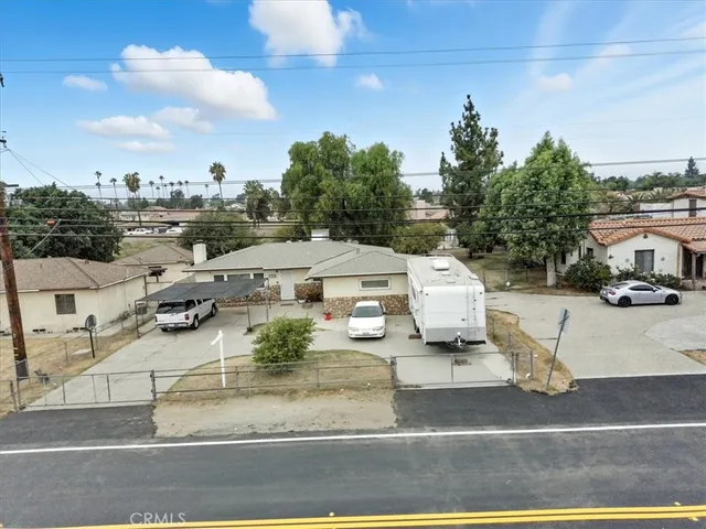 $555,900 | 17962 Merrill Avenue, Fontana, CA 92335