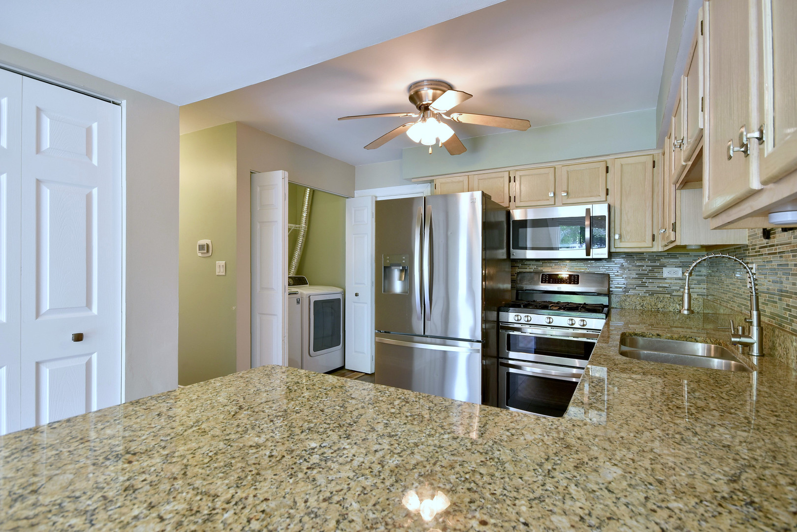 1157 Longford Road Bartlett, IL 60103 - Photo 12 of 37 Gallery Image 12