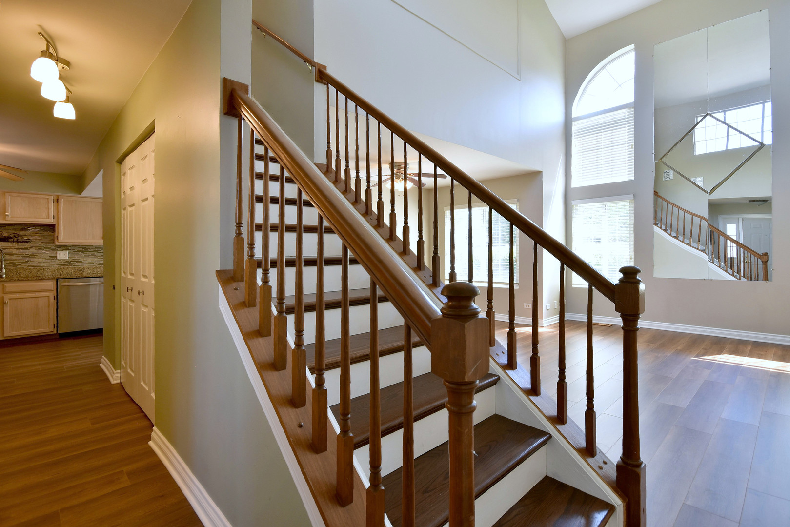 1157 Longford Road Bartlett, IL 60103 - Photo 14 of 37 Gallery Image 14