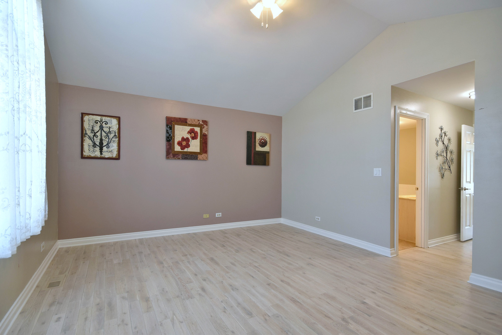 1157 Longford Road Bartlett, IL 60103 - Photo 28 of 37 Gallery Image 28
