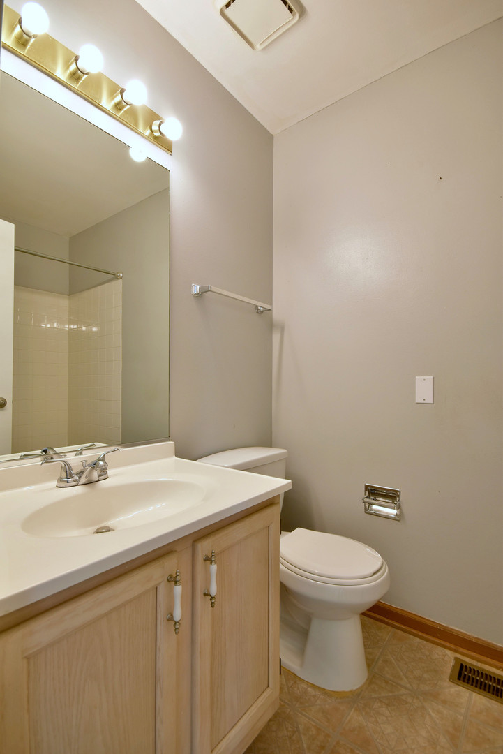 1157 Longford Road Bartlett, IL 60103 - Photo 37 of 37 Gallery Image 37