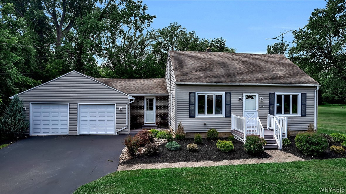 7540 Salt Road Clarence, NY 14032 - Photo 1 of 37