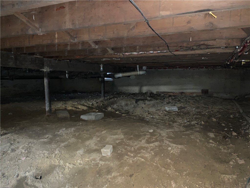 102 Jackson Flat Road Scituate, RI 02831 - Photo 50 of 50 Crawl Space part of the basement (about 3 feet of head clearance)