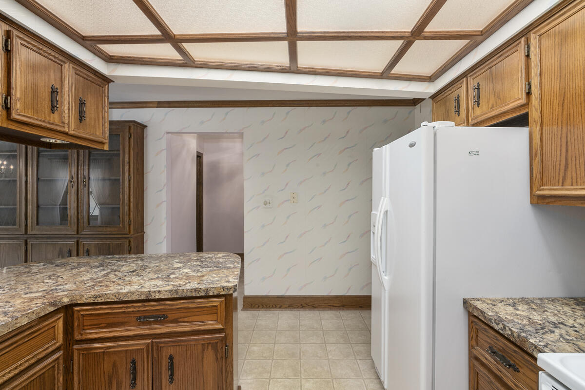 1863 Elizabeth Lane, Unit 68 Jenison, MI 49428 - Photo 12 of 40 IMG_1012