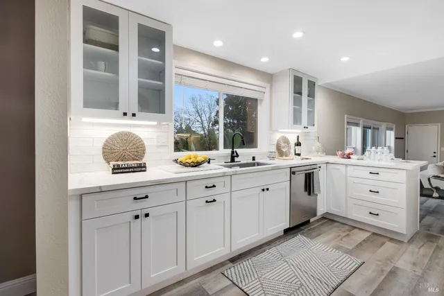 $1,645,000 | 436 Laguna Vista Road, Santa Rosa, CA 95401